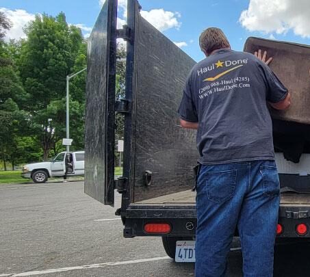 Junk hauling and trash removal in Patterson, Ca