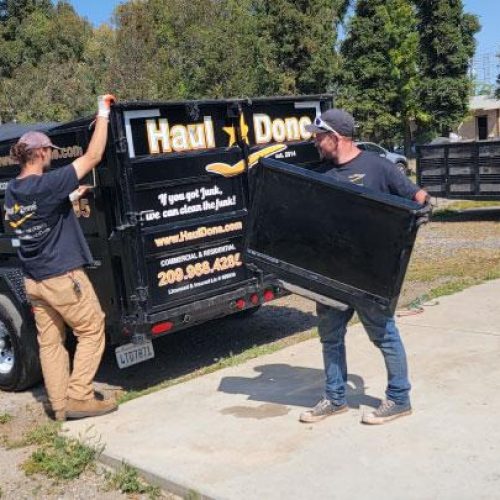 Junk hauling and trash removal in Turlock, CA